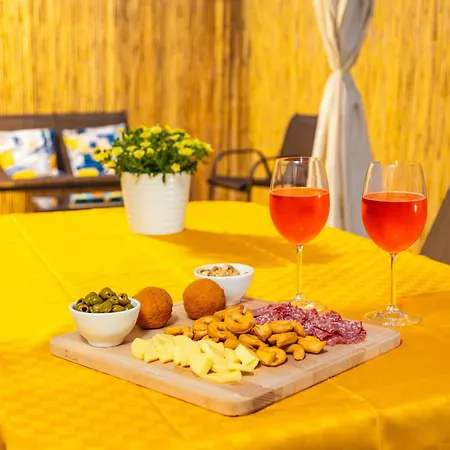 Mela Your Between Sea And Etna Holiday home Giarre