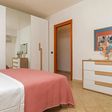 Mela Your Between Sea And Etna Holiday home Giarre
